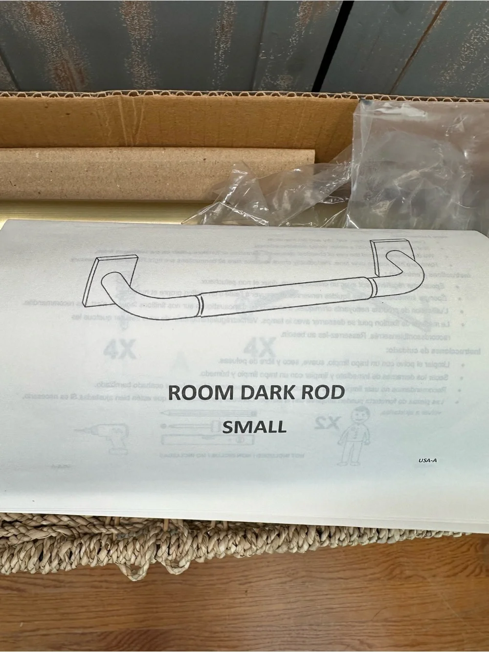 Pottery Barn Hidden Connection Room Darkening Curtain Rod Brass 28